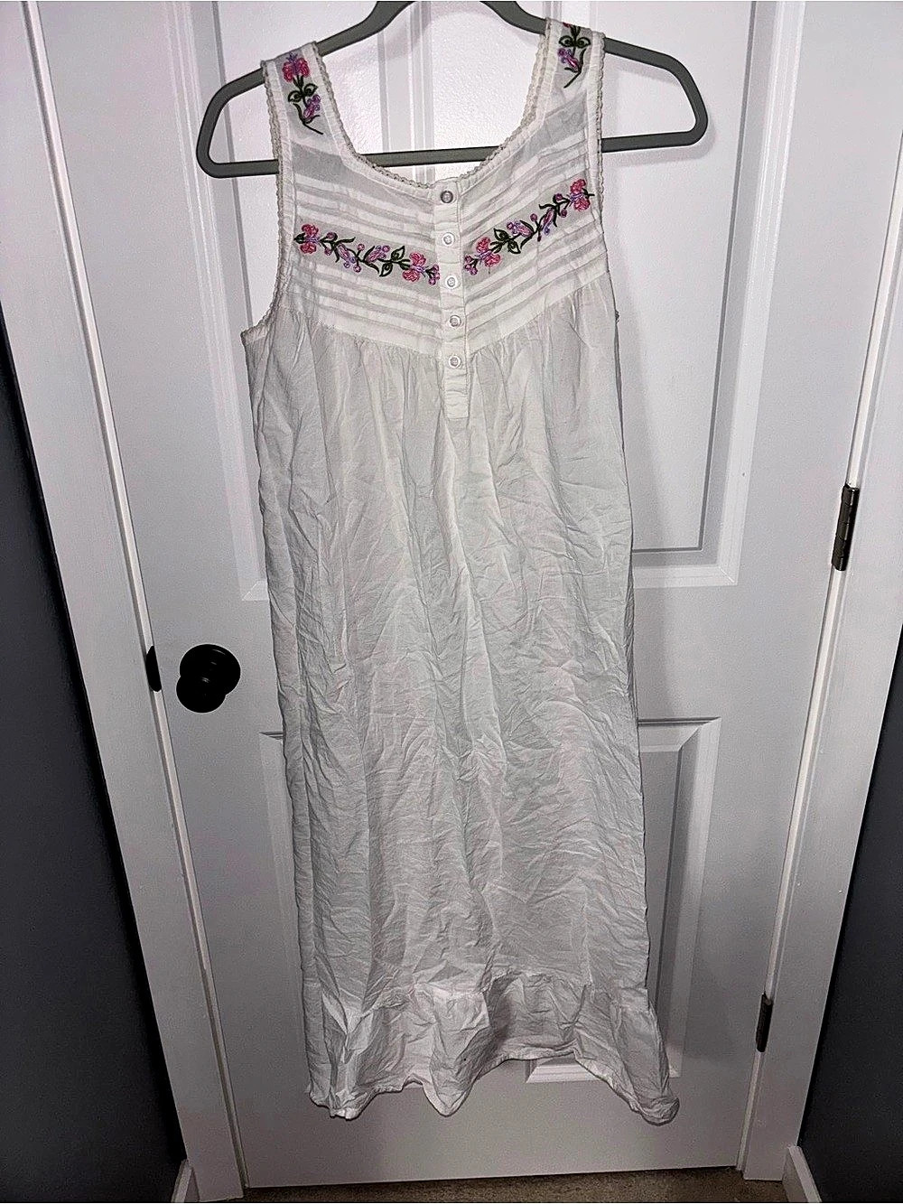 Collections Etc. Embroidered Striped Maxi Night Gown in White Size Medium